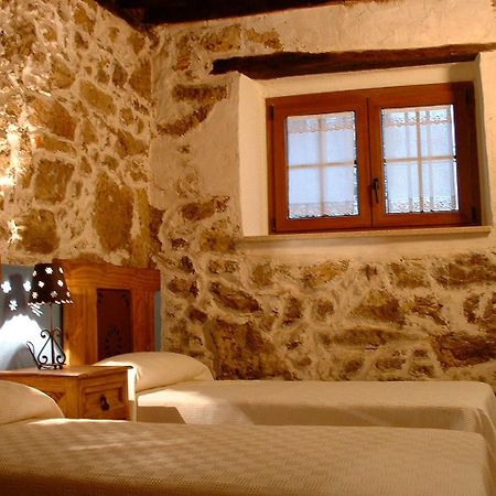 Apartamentos Rurales La Antigua Fonda Candelario Phòng bức ảnh
