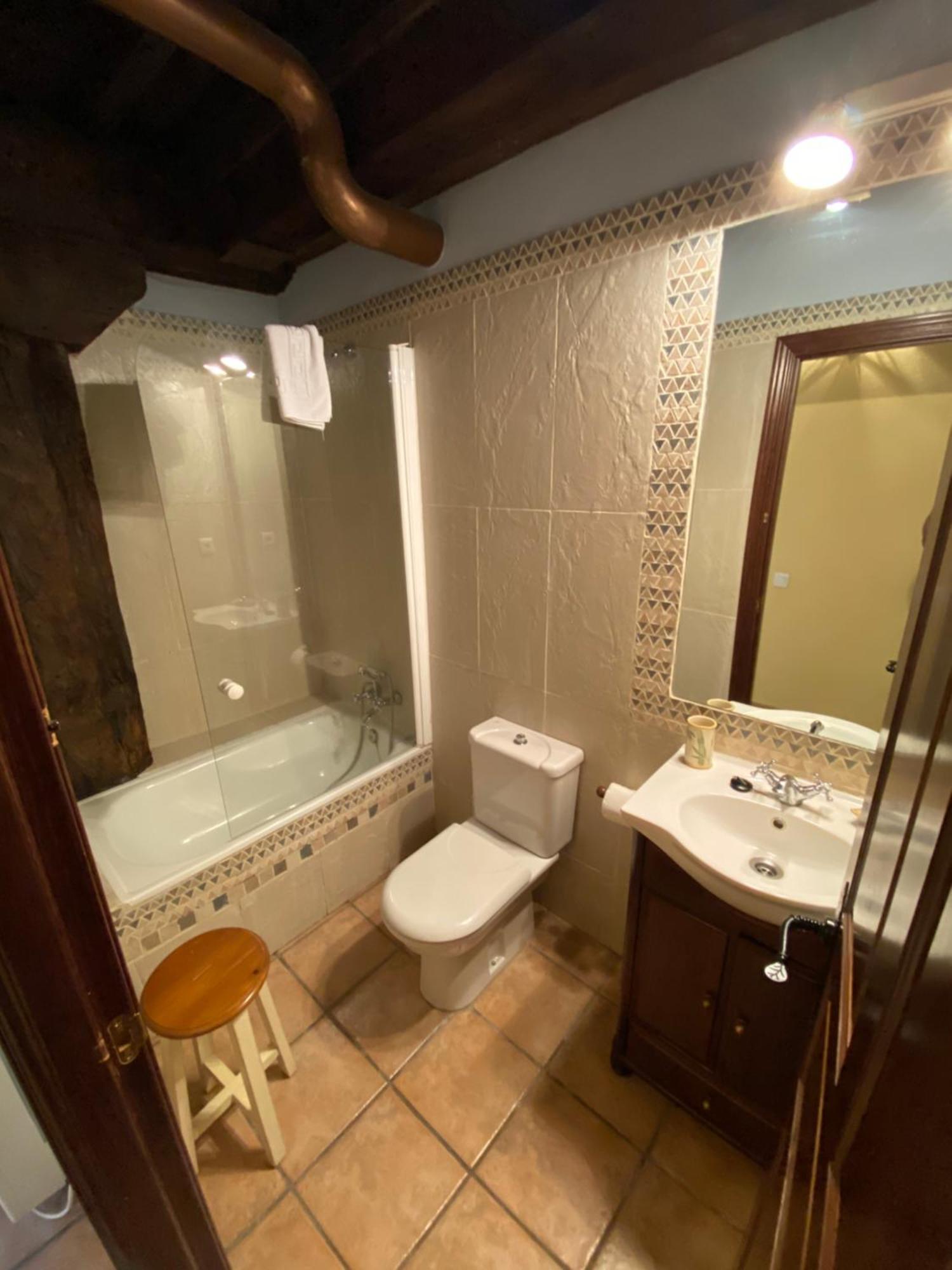 Apartamentos Rurales La Antigua Fonda Candelario Ngoại thất bức ảnh
